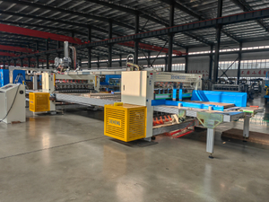 Honeycomb panel slitting and cross cutting machine