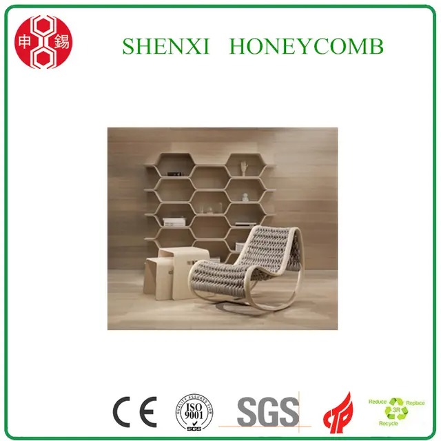 Honeycomb paperboard 
