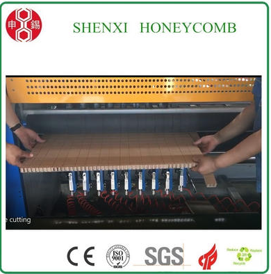 honeycomb panel slitting machine