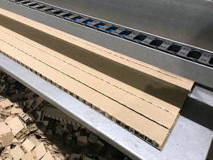 Mini IKEA Honeycomb Paperboard Cutting Machine