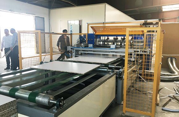 Paper board comes out.jpg