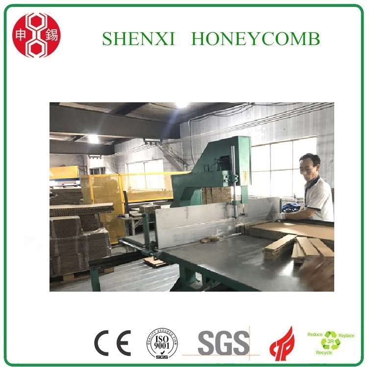 Honeycomb paperboard toothless band saw